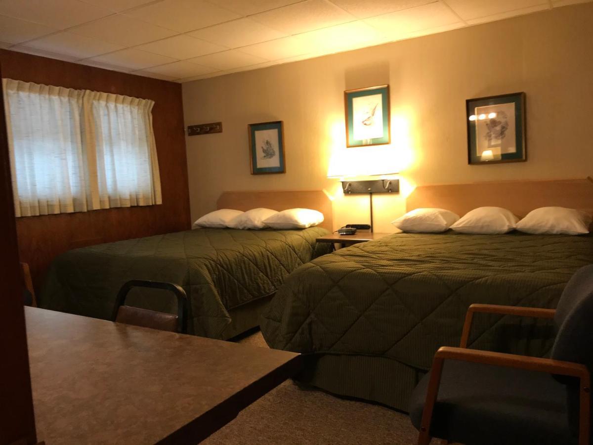 Indianhead Motel Ironwood Exteriör bild